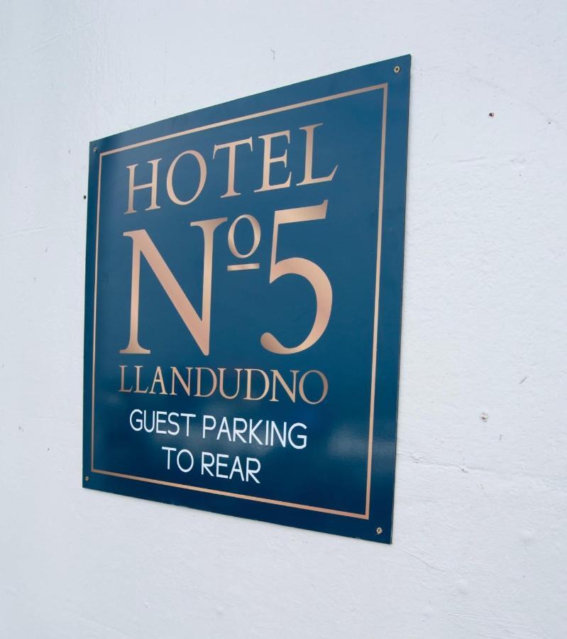 Hotel No5, Beachfront With Free Private Car Park Llandudno Exteriér fotografie