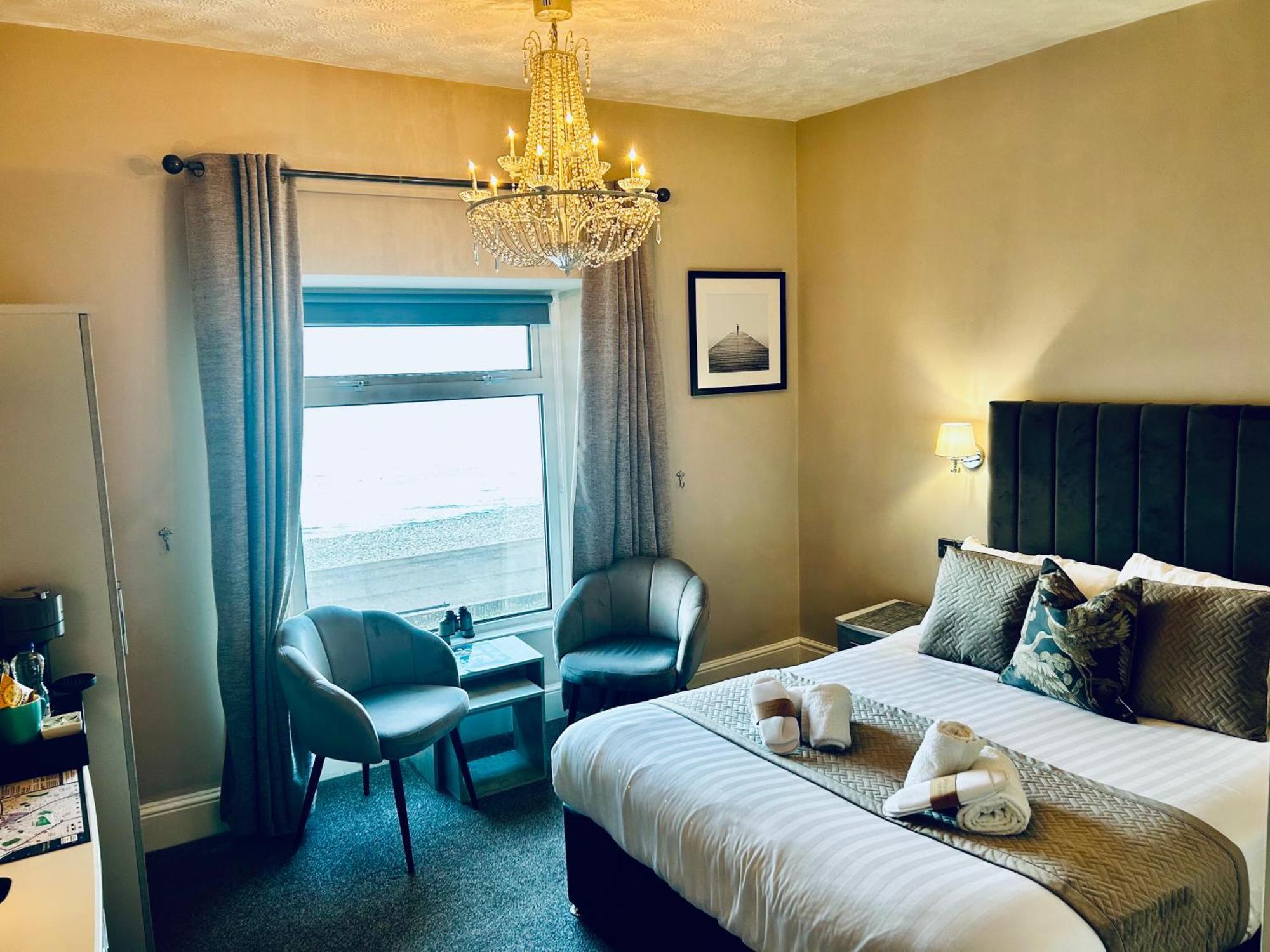 Hotel No5, Beachfront With Free Private Car Park Llandudno Exteriér fotografie